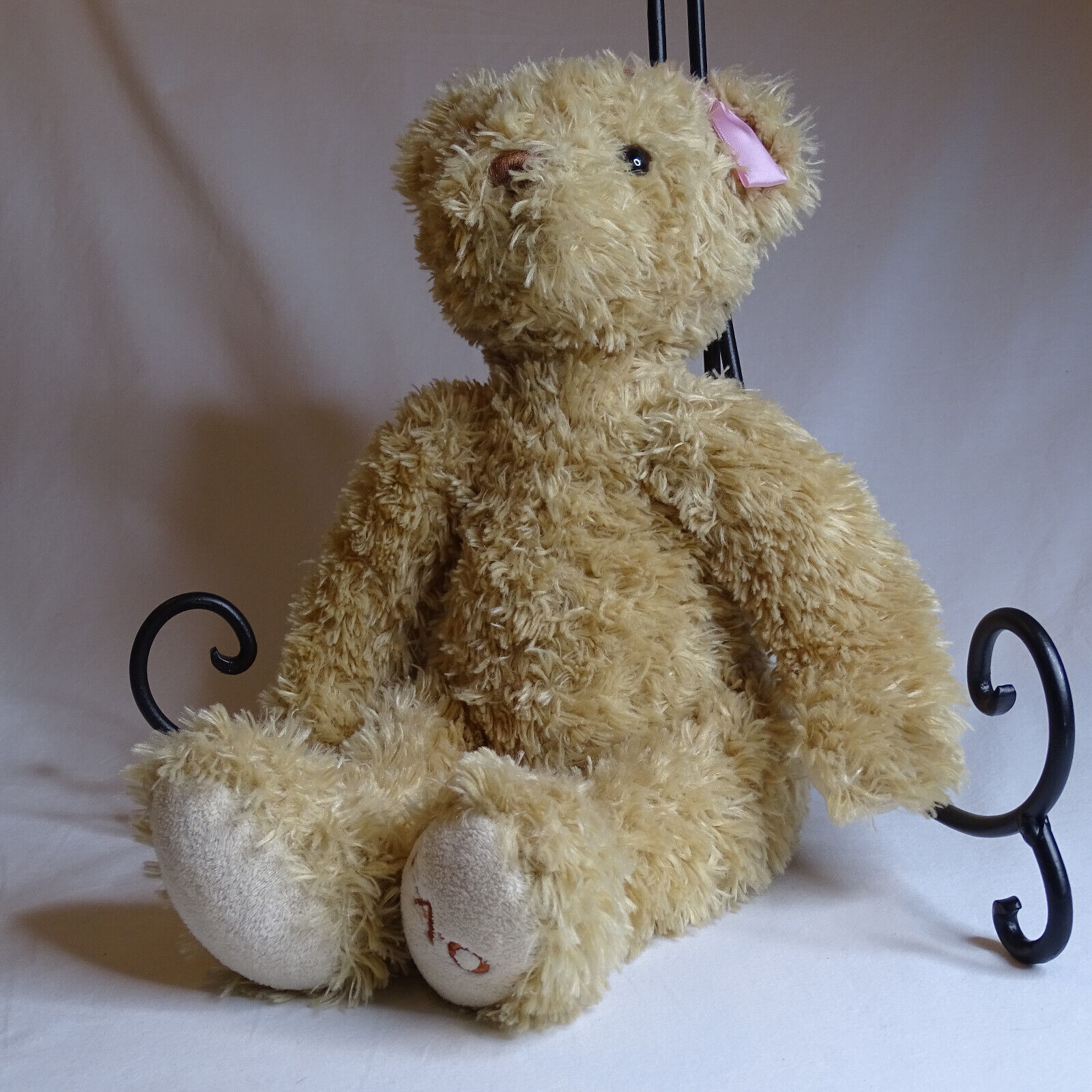 FAO Schwarz Cream Teddy Bear Seated Plush Stuffed Animal Toy R Us 15” Pi... - £8.71 GBP
