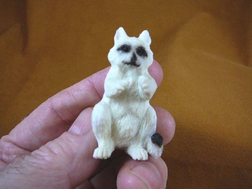 (RAC-1) little baby white Racoon shed ANTLER figurine Bali detailed carving - $77.13