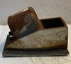 Fifth Wheel Shoe Sub Single Assy Trailer Landing Gear Shoe for Holland X... - $599.99