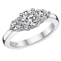 1.25CT Women&#39;s Round VVS1 Moissanite 14K White Gold Three Stone Engagement Ring - £546.04 GBP