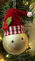 Santa Hat Christmas Tree Ornament Round Shatterproof Ornament New 5&quot; - £5.27 GBP
