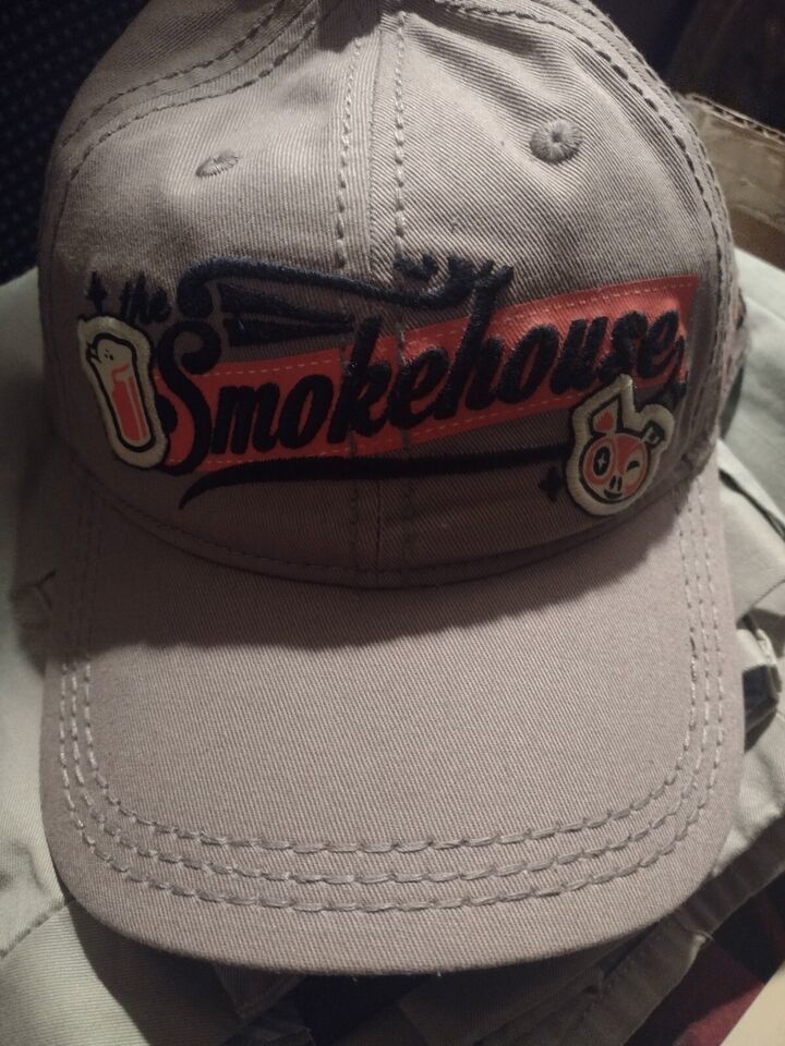 Rare Disney Epcot Flower & Garden Festival 2015 Smokehouse BBQ And Brews Hat - $19.95