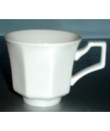 Johnson Brothers HERITAGE Footed Tea Cup Octagonal Shape 3&quot;H New - $126.42 MXN