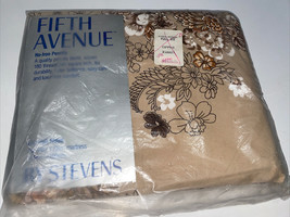 New Vintage Fifth Avenue By Stevens Full Fitted Sheet, 54” X 75” Classic... - $12.19
