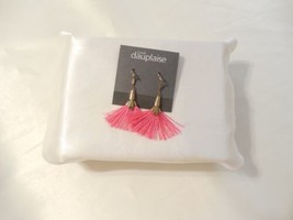 Carol Dauplaise 2.5&quot; Antiqued Gold Tone Pink Tassel Earrings M775 - £8.43 GBP