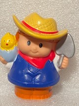 1 Fisher Price Little People Farmer with Baby Chick and Hoe *Nice Condit... - €8,55 EUR
