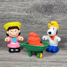 VTG Peanuts Snoopy &amp; Lucy w/ Wheelbarrow &amp; Apples Figure Kid Meal Toy Farmer 80s - £4.44 GBP