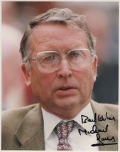 Michael Jarvis Newmarket Horse Racing Trainer 10x8 Hand Signed Photo - £23.76 GBP