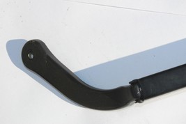 2004-07 BMW 530i DRIVER LEFT WINDSHIELD WIPER ARM R1570 image 3