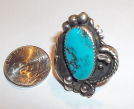 Vintage Navajo Turquoise Sterling Ring 12 grams Feather Flower Signed L.M. sz 8 - £54.48 GBP