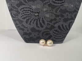 Vintage Pearl Stud Earrings - £7.99 GBP