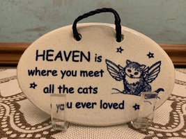 Vintage Mountain Meadows Pottery Stoneware Angel Cat Image HEAVEN Plaque - $9.99