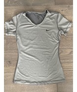 Nike Dri-Fit Pro Compression Gray Short Sleeve Shirt Women&#39;s Size Medium - $26.19 CAD