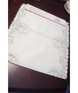 Floral Light Green Flowers Table Runner, 16x54 Off White/Cream - New[10c] - €20,26 EUR