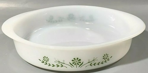 Vintage Glasbake ~ 8" Round Baking Dish ~ White Green Daisies ~ J2429 Item image 2