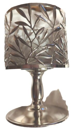 Primary image for Bath & Body Works SILVER VINE LEAF Large 3-Wick 14.5 oz Candle Holder Sleeve
