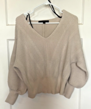 Andrew Marc New York V-Neck Ribbed Knit Sweater - Oatmeal Size L - $25.10