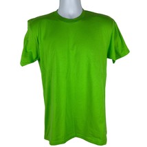 Alstyle Green T-Shirt Crew Neck Short Sleeve 100% Cotton Size M - $14.00