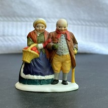 Dept 56 Sleepy Hollow, Strolling Older Couple - Dickens - Loose Figurine - £9.49 GBP