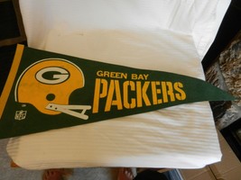 Green Bay Packers Vintage 1970s Helmet Pennant, Logo and Name - £46.91 GBP