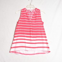 Crown &amp; Ivy Women&#39;s Petite V Neck Pink Stripe Blouse Size PS Sleeveless - $16.39