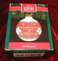 1991 Hallmark Keepsake Ornament Granddaughter QX229-9 - £14.82 GBP