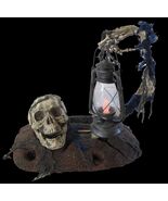 NWT Rise from Above GROUND BREAKER SKULL w/ LANTERN 18in-PE42001 Prop Decoration - $78.64 CAD