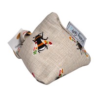 Bee Themed Pyramid Cotton Fabric Weight - $130.29 MXN