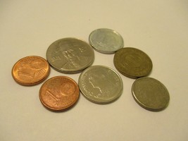 COINS EUROPEAN SET OF 7 COIN WORLD COLLECTION COLLECTIBLES #853 - £7.02 GBP