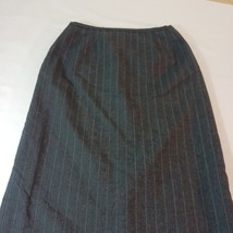 Harve Benard By Bernard Holtzman Women's Back Zipper Gray Wool Skirt Size 12P image 4