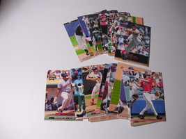 Fleer Ultra Major League Baseball Trading Cards (lot # 17) - £0.79 GBP