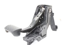 19-20 VOLKSWAGEN JETTA Brake Pedal F1674 image 2