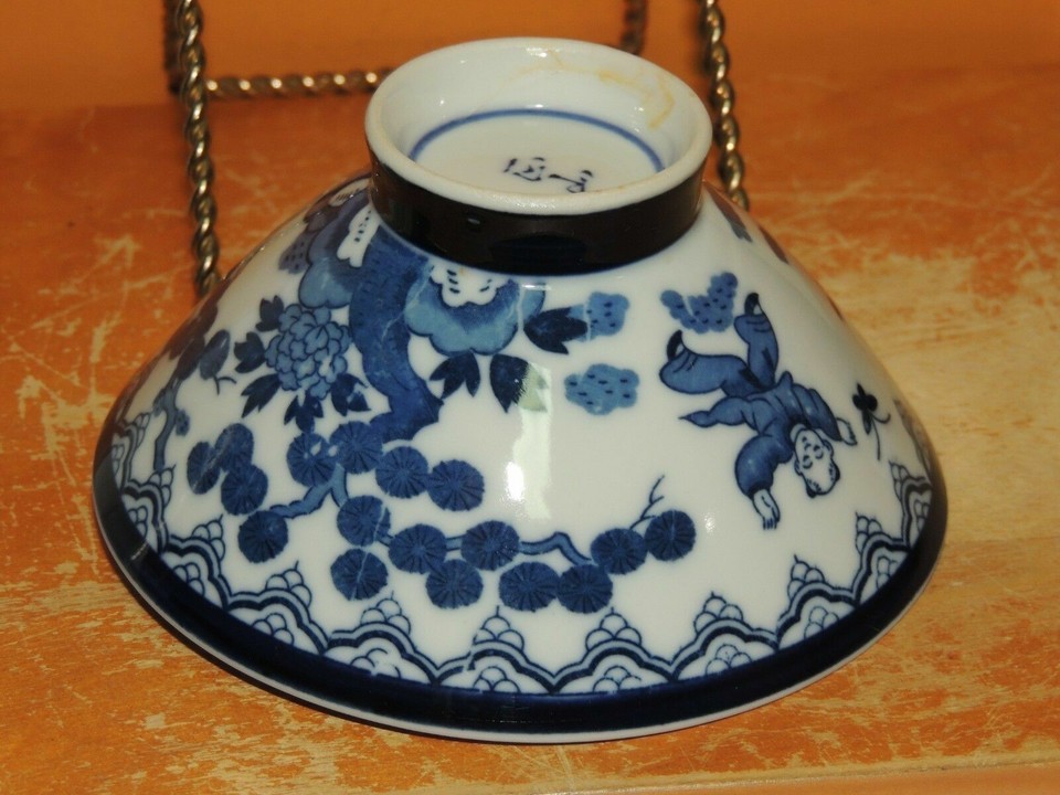 Porcelain Bowl 4.5" White w Cobalt dark Blue boys chasing butterflies Japanese Item image 3