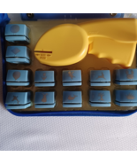 Creating Keepsakes Paper Punch Set of 12 Assorted 1/2&quot; Punches very ligh... - $190.40 MXN