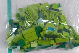Sorted Lego greens Assorted Bricks - 1/2 Pound Bags (A116) - £6.22 GBP