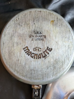Ghc Magnalite 2.5 Quart 2 Litre Double Bec Sauce Théière Couvercle 7.5 IN USA Item image 2