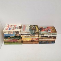 Vintage Western Paperback Book Lot of 21, All Different, Cowboy Mystery - £27.57 GBP