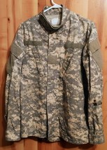 U.S. Military Army Med/Regular Combat Uniform Coat  8415-01-519-8510 - £9.49 GBP