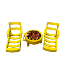 VTG Fisher Price Little People 2 Yellow Lawn Lounge Chairs  &amp; Bbq Grill ... - £34.84 GBP