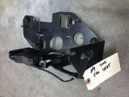 BMW M3 CONVERTIBLE OEM Right Pas ROOF LATCH LOCK ASSEMBLY Lid Cover Rear... - $46.05