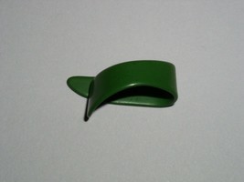 Vintage Celluloid Guitar Thumb Finger Pick Size Large Color Green (11) - $648.75 MXN