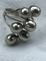 Estate Wide Hallmarked Silver Oval Bead Cluster MODERNIST Ring Size 8 – marked - £60.08 GBP