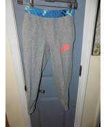Nike Gray W/Blue Camo Print Waist Sweatpants/Joggers W/Pockets Size S Yo... - $458.31 MXN