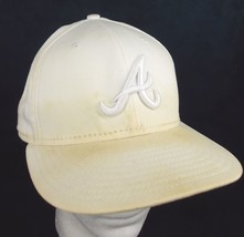 New Era 59Fifty Atlanta Braves MLB Fitted Baseball Cap White Size 7-1/4 - $9.49