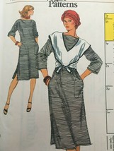 Very Easy Vogue Sewing Pattern 9523 Pullover Dress Vest Misses Vintage R... - $18.95