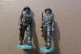 2 Vintage Britains Plastic Toy Soldiers  1970's - £9.64 GBP