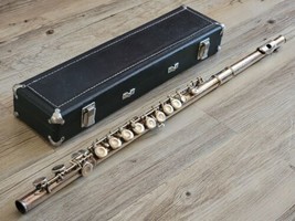 W.T. Armstrong 104 Student C Flute Elkhart Ind Vintage - Needs Servicing/Repair - £107.90 GBP