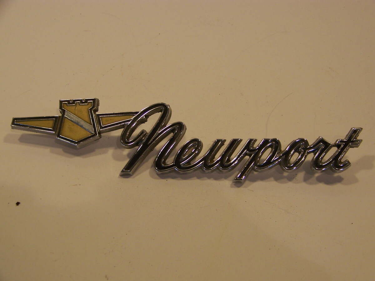 1970 CHRYSLER NEWPORT EMBLEM NEWPORT CUSTOM #2964802 - $42.73