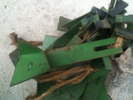 John Deere drill replacement depth band scraper Genuine JD AM51638 new-o... - $10.26 CAD