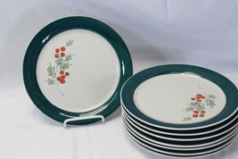 Everyday Gibson Holly Accent Christmas Holiday Dinner Plates 9.625" Lot of 8 - $48.99